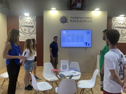 NEPHELE exhibition with students at TIF